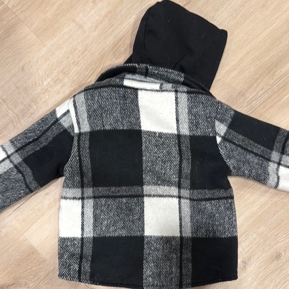 Plaid Hooded Jacket - Picture 3 of 3